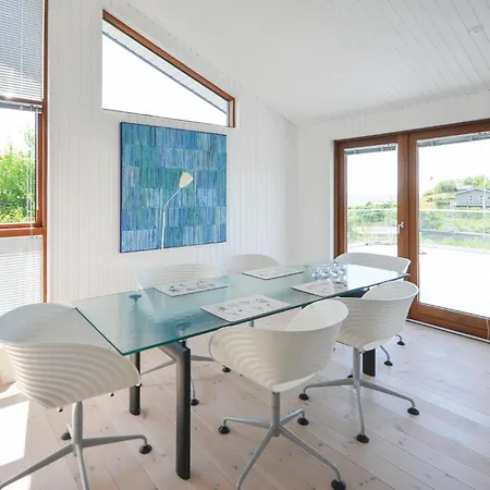 Three-bedroom In Vakantiehuis