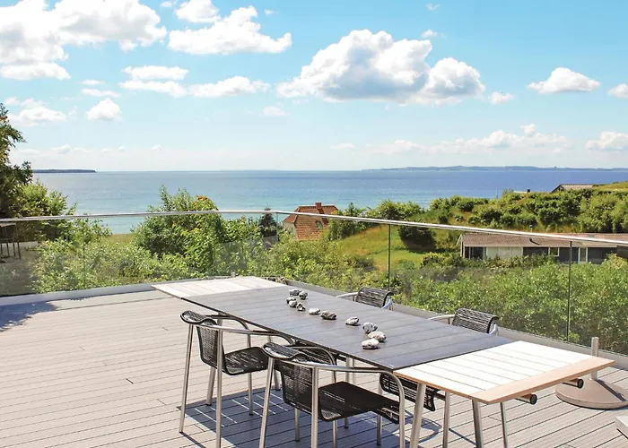Three-bedroom In Feriehus Ebeltoft